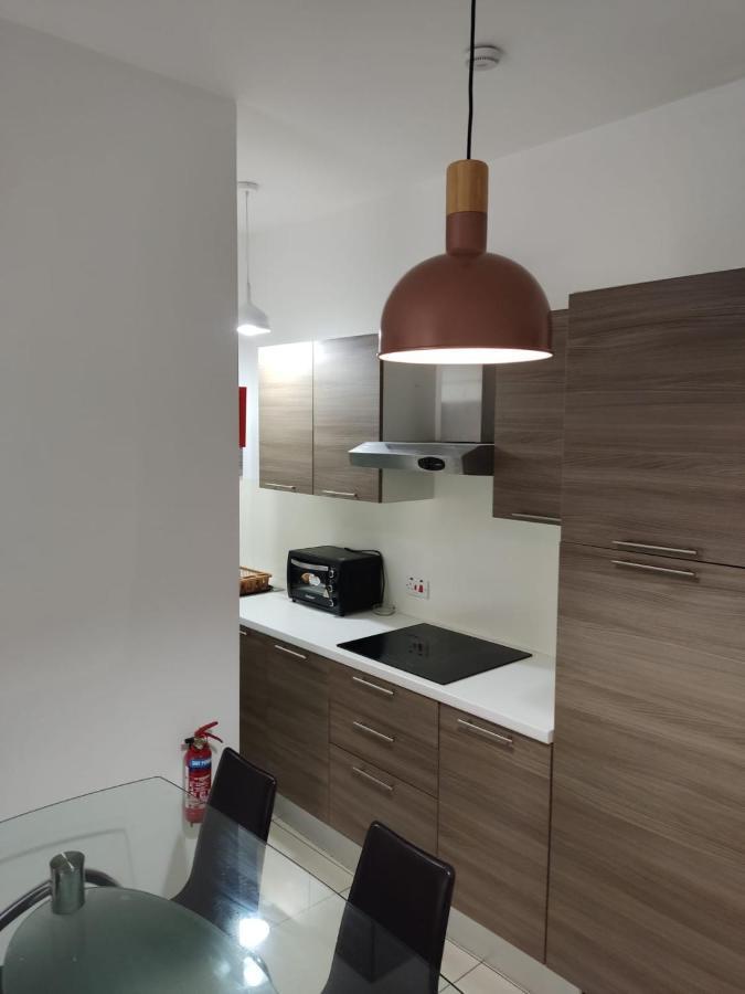 Apartamento Hampton Court, Block C, N.2 Bahía de San Pablo Exterior foto